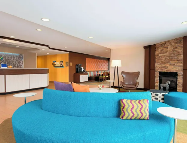 Fairfield Inn and Suites By Marriott St Charles hotel detail image 1