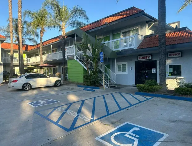 Garden Inn hotel detail image 2