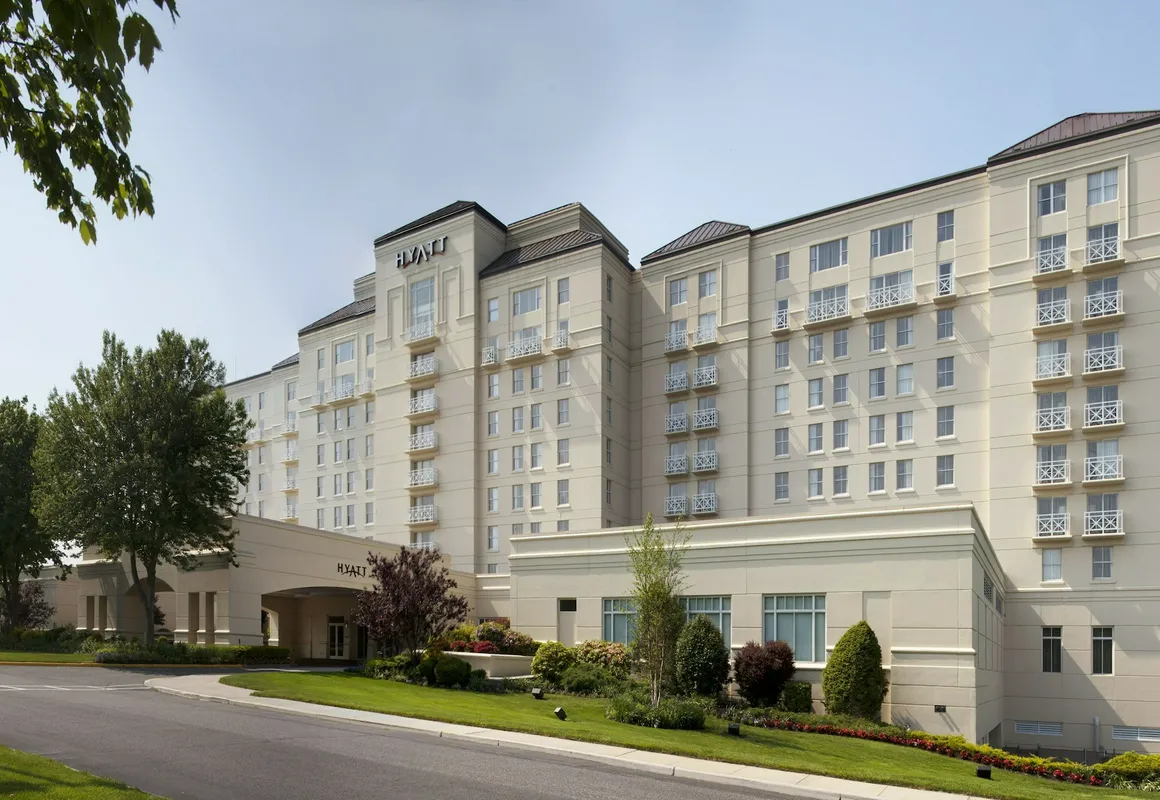 Hyatt Regency Long Island hotel hero