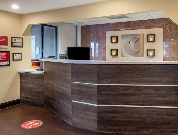 Comfort Suites Fort Pierce I-95 hotel detail image 2