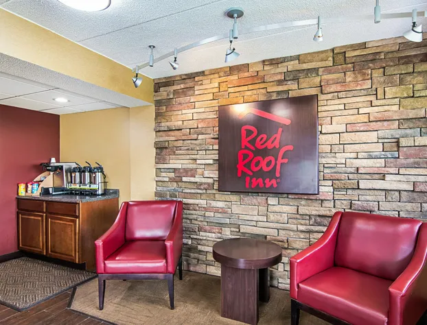 Red Roof Inn Hampton Coliseum & Convention Center hotel detail image 4