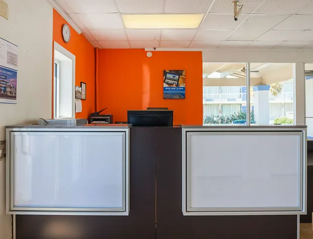 Motel 6 Tifton, GA hotel detail image 4