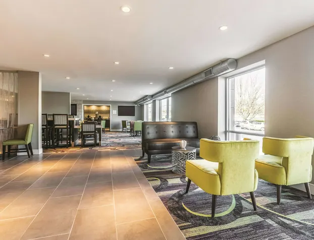 La Quinta Inn & Suites by Wyndham Atlanta Midtown - Buckhead hotel detail image 4