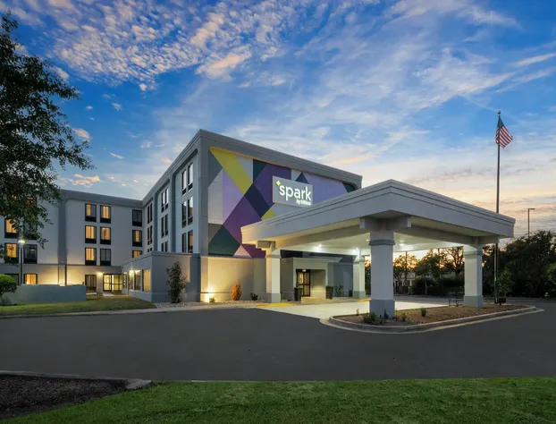 Spark by Hilton Decatur hotel detail image 1