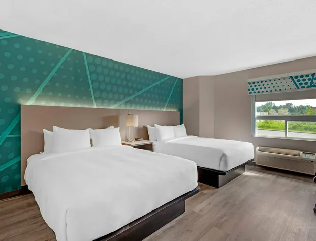 Comfort Inn hotel detail image 4