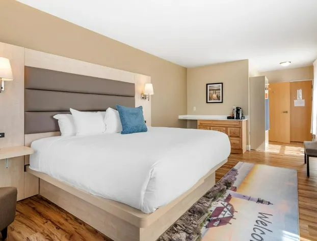 Casco Bay Hotel Portland Airport - Maine Mall, an Ascend Collection Hotel hotel detail image 2