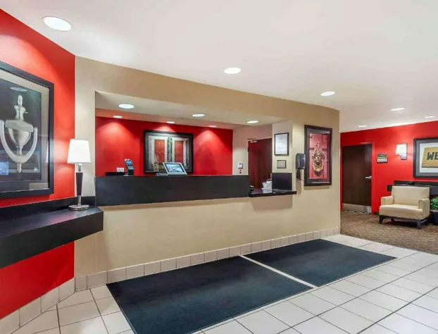 Extended Stay America Suites Chicago Woodfield Mall hotel detail image 3