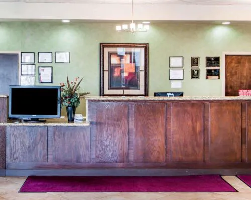Clarion Inn Central hotel detail image 2
