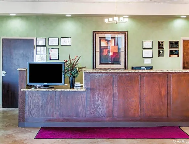 Clarion Inn Central hotel detail image 1