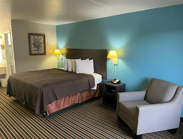 American Inn hotel detail image 3