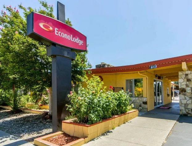 Econo Lodge hotel detail image 2