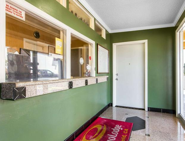 Econo Lodge hotel detail image 3