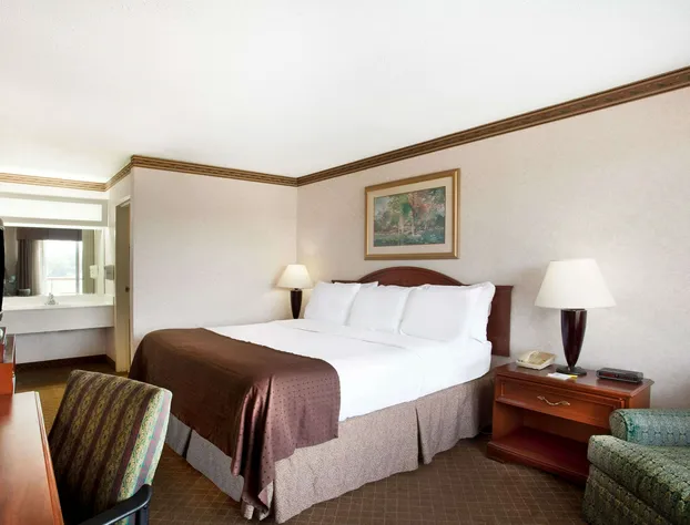 Days Inn by Wyndham Forrest City hotel detail image 3