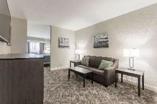 Best Western Plus Sebastian Hotel & Suites hotel detail image 4