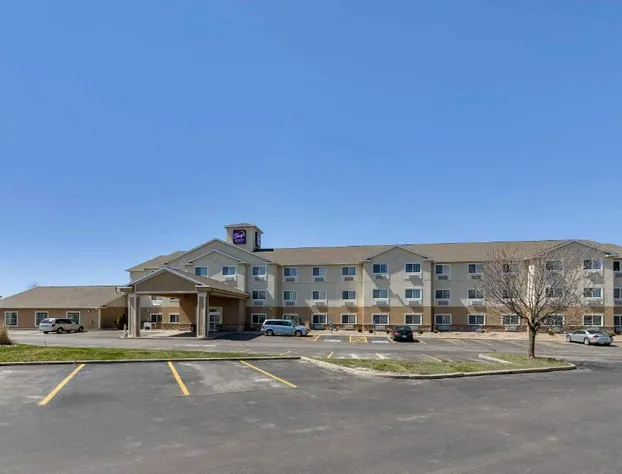 Sleep Inn & Suites Pleasant Hill - Des Moines hotel detail image 1