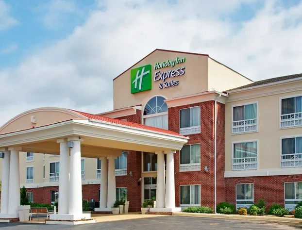 Holiday Inn Express Hotel & Suites Natchitoches by IHG hotel detail image 1