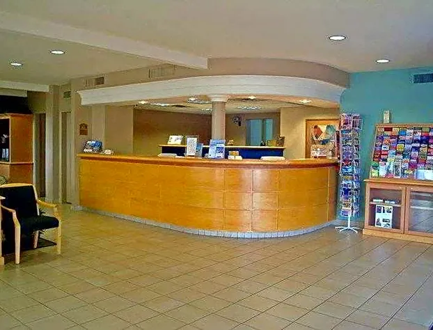 Ramada By Wyndham Mesa-Mezona Hotel hotel detail image 2