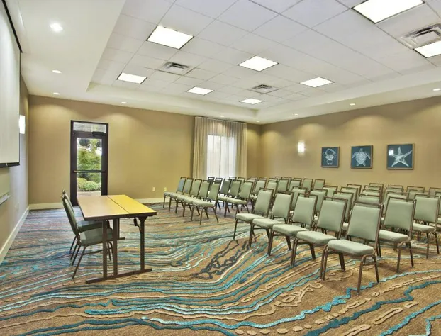 Courtyard by Marriott Gulfport Beachfront hotel detail image 2