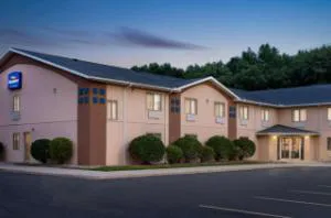 Baymont by Wyndham Holland - Toledo hotel hero