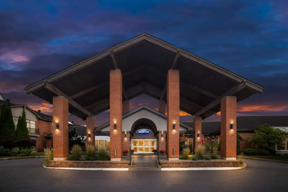 Best Western Hotel St. Jerome hotel hero