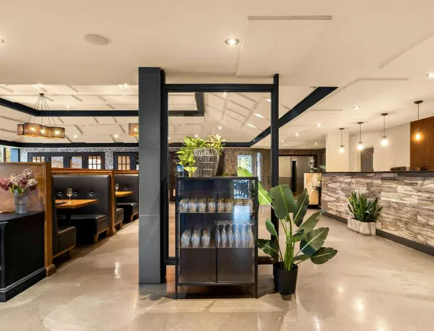 Best Western Hotel St. Jerome hotel detail image 3