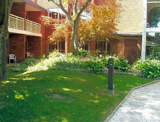 Valley Plaza Inn hotel detail image 3