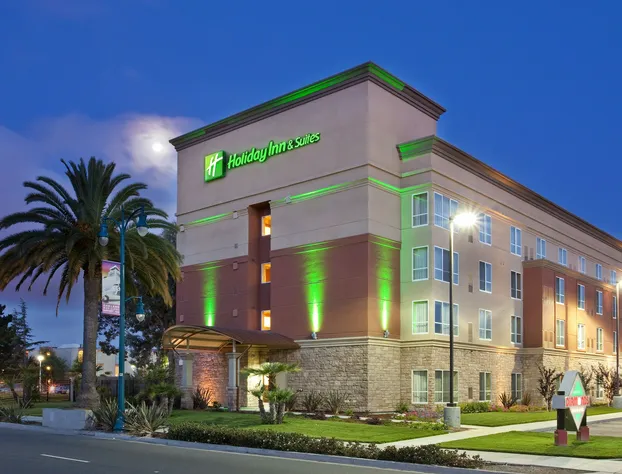 Holiday Inn & Suites Oakland Airport by IHG hotel detail image 1