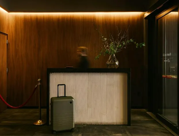 Henri on 24 Hotel Chelsea, Sonder by Marriott Bonvoy hotel detail image 2