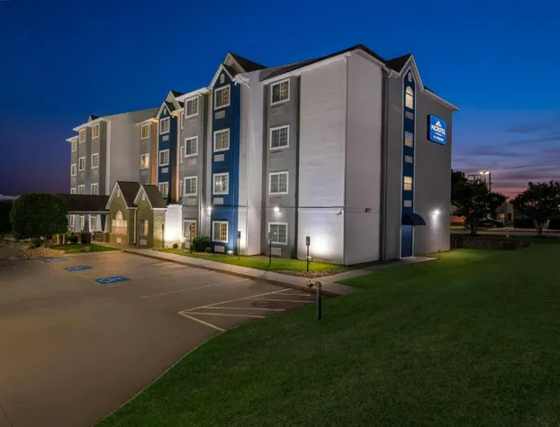 Microtel Inn & Suites by Wyndham Conway hotel detail image 1