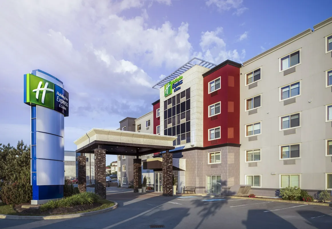 Holiday Inn Express & Suites Halifax - Bedford by IHG hotel hero