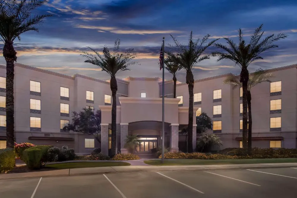 Hampton Inn & Suites Phoenix/Gilbert hotel hero