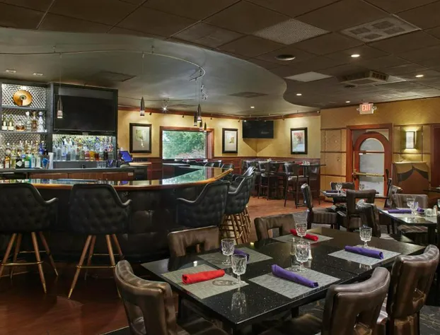 DoubleTree by Hilton Akron Fairlawn hotel detail image 3