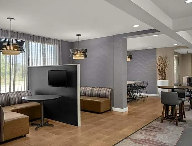 Courtyard by Marriott Indianapolis Northwest hotel detail image 4