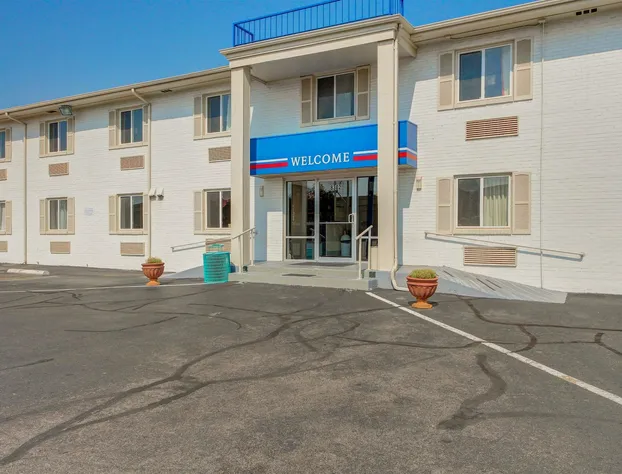 Motel 6 Wichita, KS hotel detail image 3