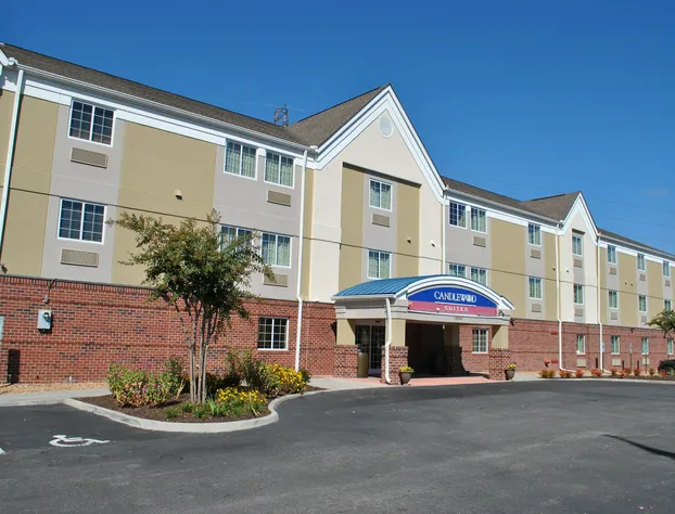Candlewood Suites Colonial Heights Fort Lee by IHG hotel detail image 2