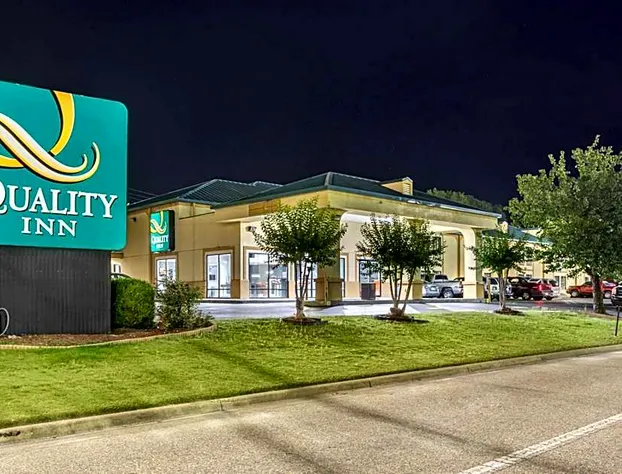 Quality Inn Auburn Campus Area I-85 hotel detail image 2