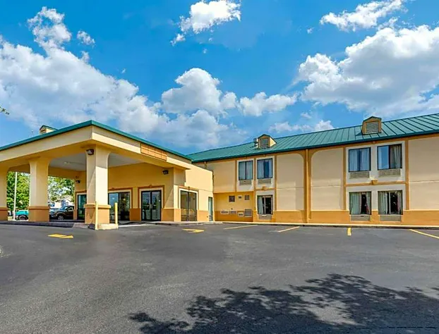 Quality Inn Auburn Campus Area I-85 hotel detail image 3