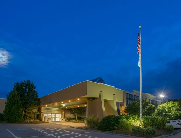 Holiday Inn Harrisburg - Hershey Area, I-81 by IHG hotel detail image 2