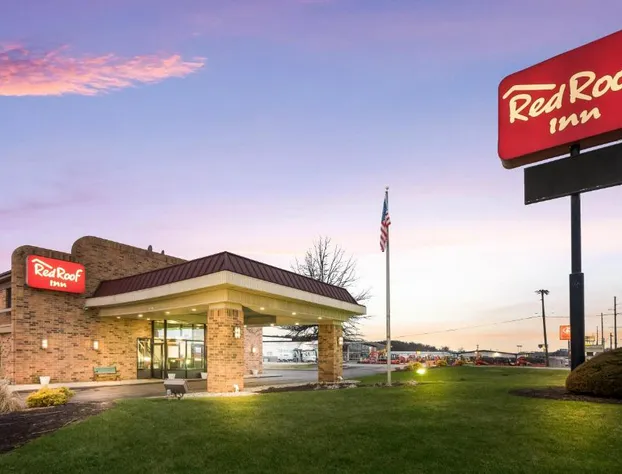 Red Roof Inn Fort Wayne hotel detail image 2