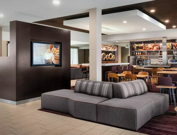 Courtyard by Marriott Fishkill hotel detail image 2