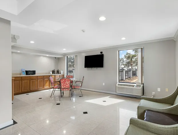 Regency Inn Near Boardwalk & Hurlburt Field hotel detail image 4