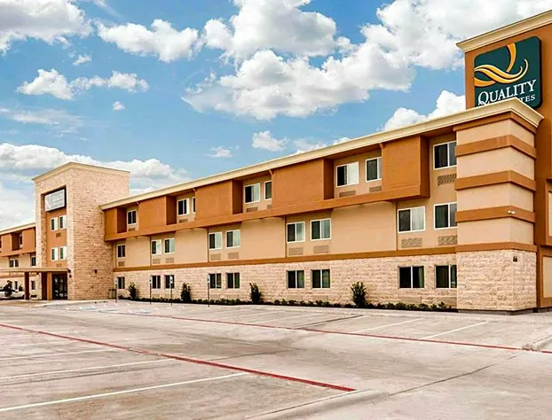 Quality Inn & Suites Plano East - Richardson hotel detail image 1