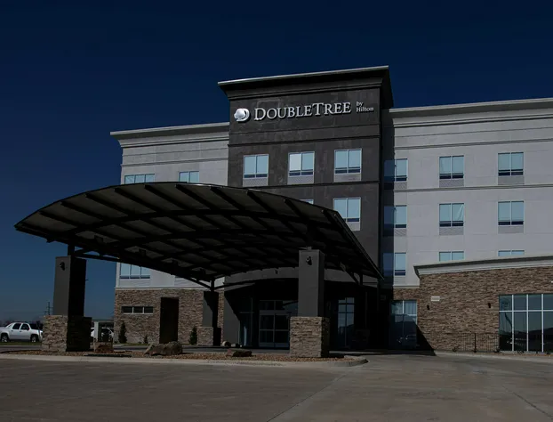 DoubleTree by Hilton Sulphur Lake Charles hotel detail image 1