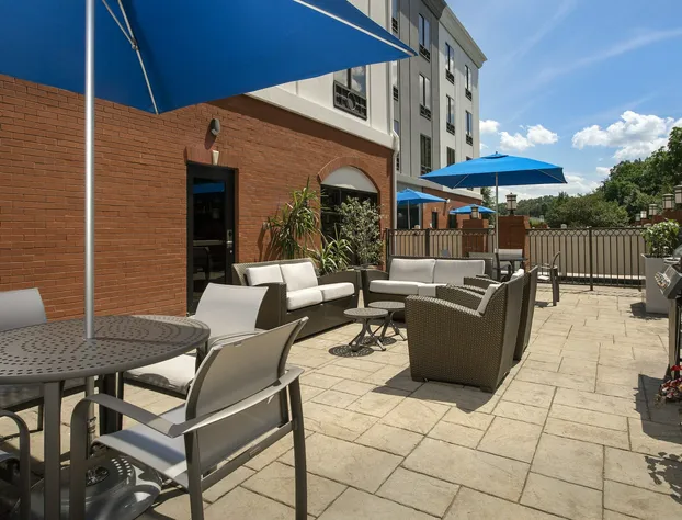 Holiday Inn Express & Suites Knoxville-Clinton by IHG hotel detail image 2