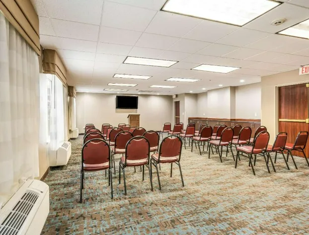 Sleep Inn & Suites Jacksonville near Camp Lejeune hotel detail image 3