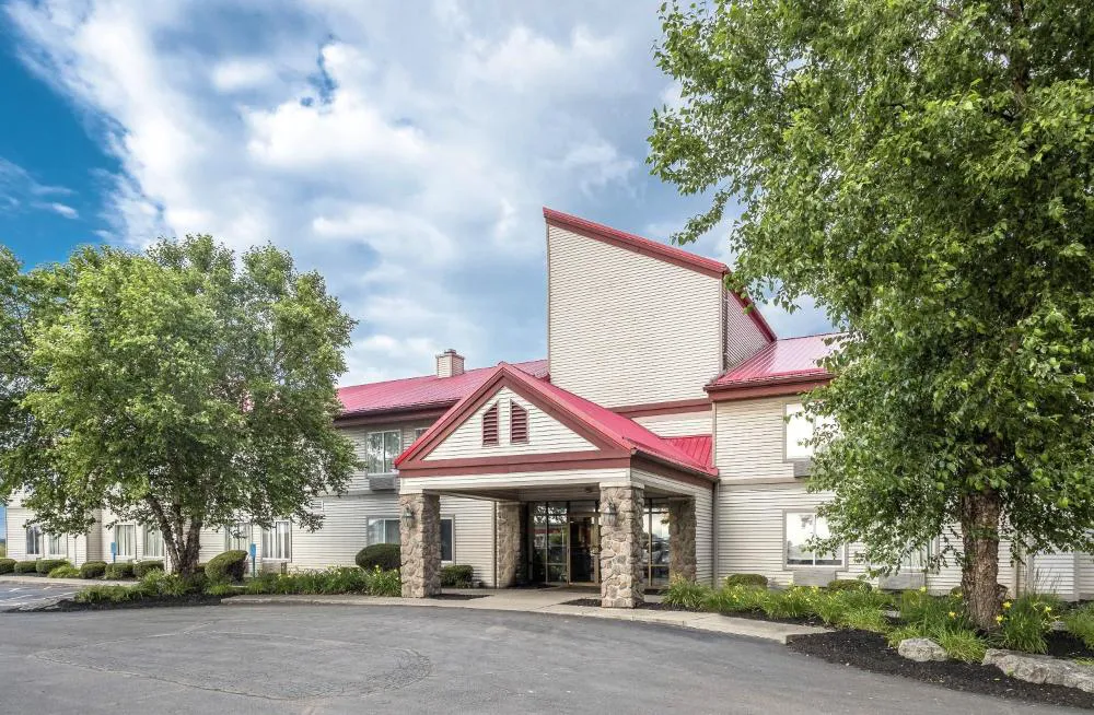 Red Roof Inn Columbus - Hebron hotel hero