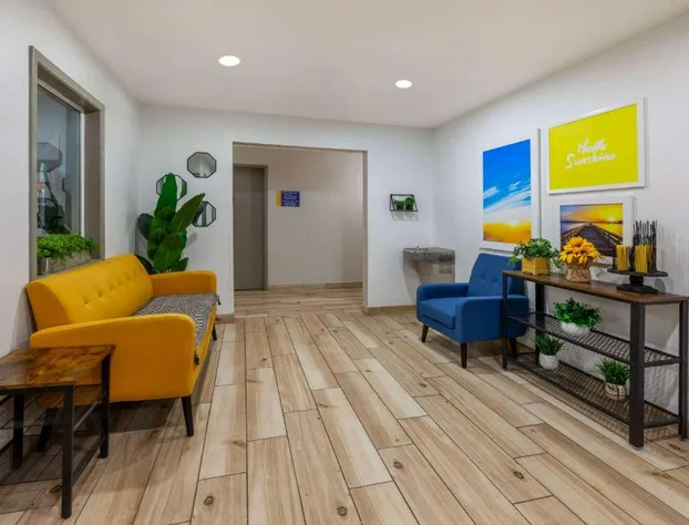 Days Inn by Wyndham Sturtevant / Racine / Mount Pleasant hotel detail image 3