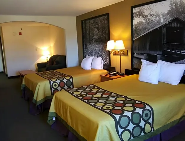 Super 8 by Wyndham Columbia East hotel detail image 3