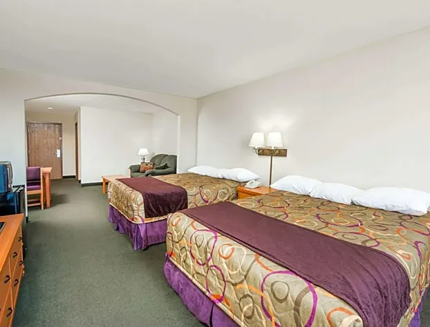 Super 8 by Wyndham Columbia East hotel detail image 4