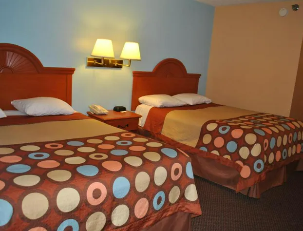 Super 8 by Wyndham Shipshewana hotel detail image 4